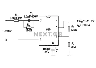 Adjustable output voltage power supply circuit MAX610