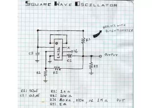 square wave oscillator circuit